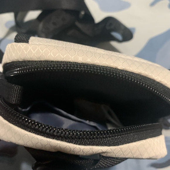 Adidas Originals Utility Festival Crossbody Bag “Black/ Beige” - Picture 6 of 9